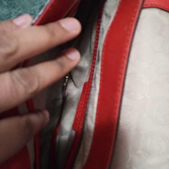 Michael Kors bag - Picture 12 of 15